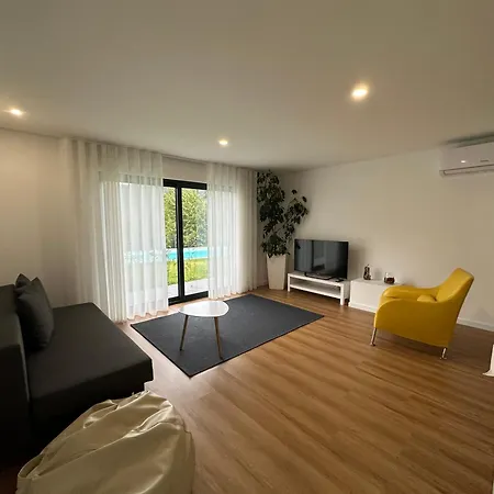 Nyaraló Ri&vale Alojamentos *