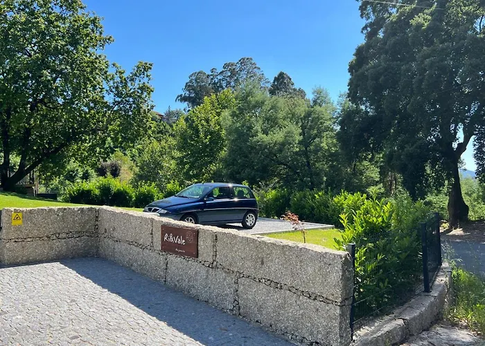 Ri&vale Alojamentos ויירה דו מיניו