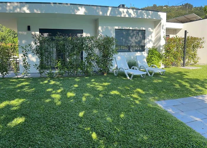 Ri&vale Alojamentos בית נופש